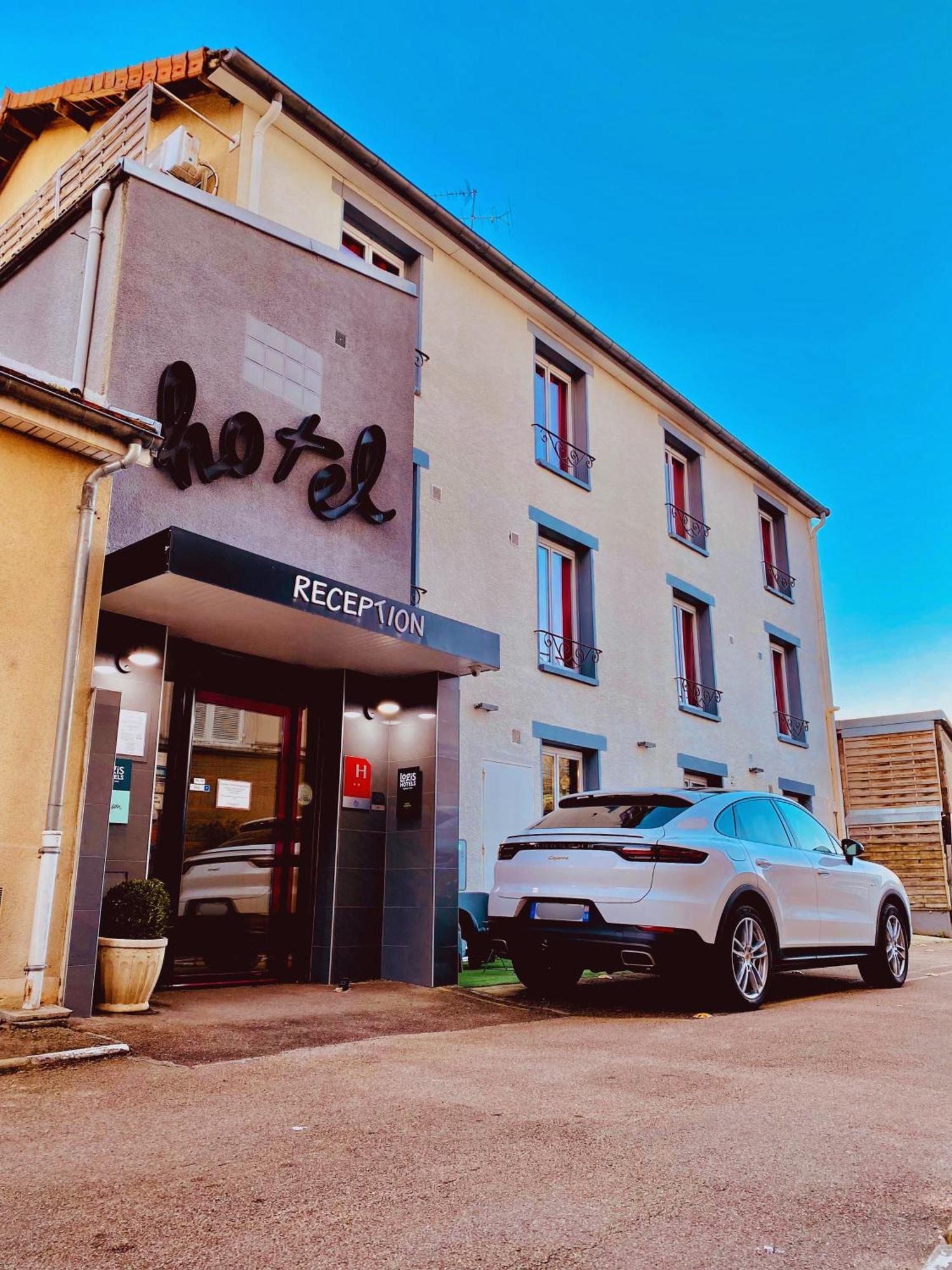 Logis Hotel Du Cirque Troyes Centre Historique Εξωτερικό φωτογραφία